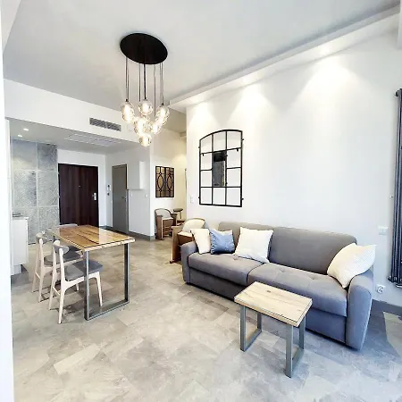 公寓 Apartament Pionier Hanza Tower *